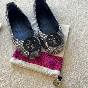 Tory Burch travel flats